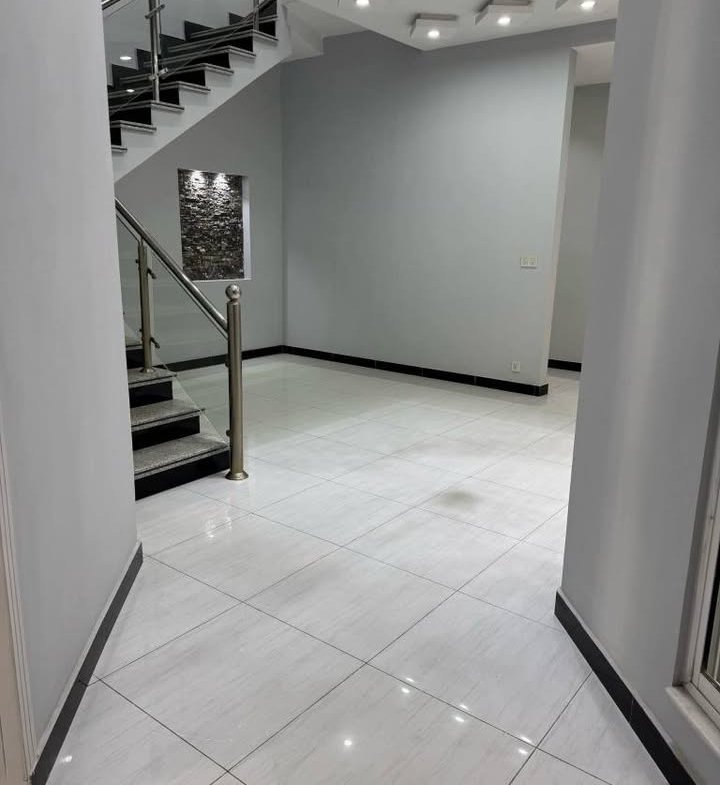 7 Marla Double Unit Luxury Designer House for Sale in Gulberg Residencia Near D-Markaz Islamabad 3