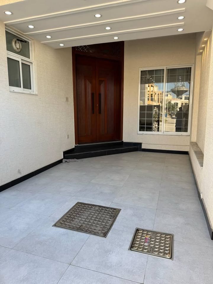 7 Marla Double Unit Luxury Designer House for Sale in Gulberg Residencia Near D-Markaz Islamabad 5