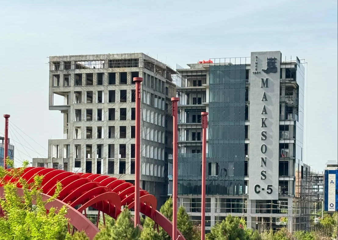 Premium Office Space for Rent in Corporate 5, Gulberg Greens Islamabad 2