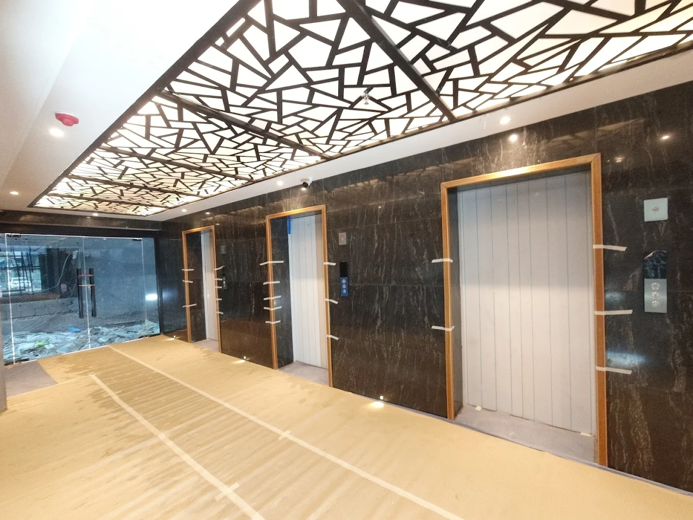 Premium Office Space for Rent in Corporate 5, Gulberg Greens Islamabad 4